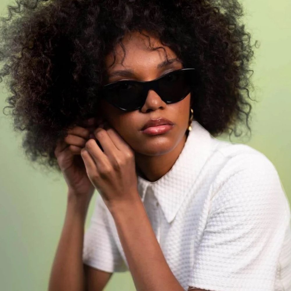 Excluded Balenciaga Sunglasses, New 340 - Picture 3 of 4